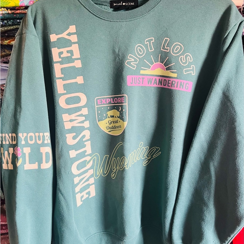 Baggy XS sweatshirt tea good condition💚
